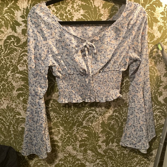 (XS/S) Cropped Bouse - Picture 1 of 5